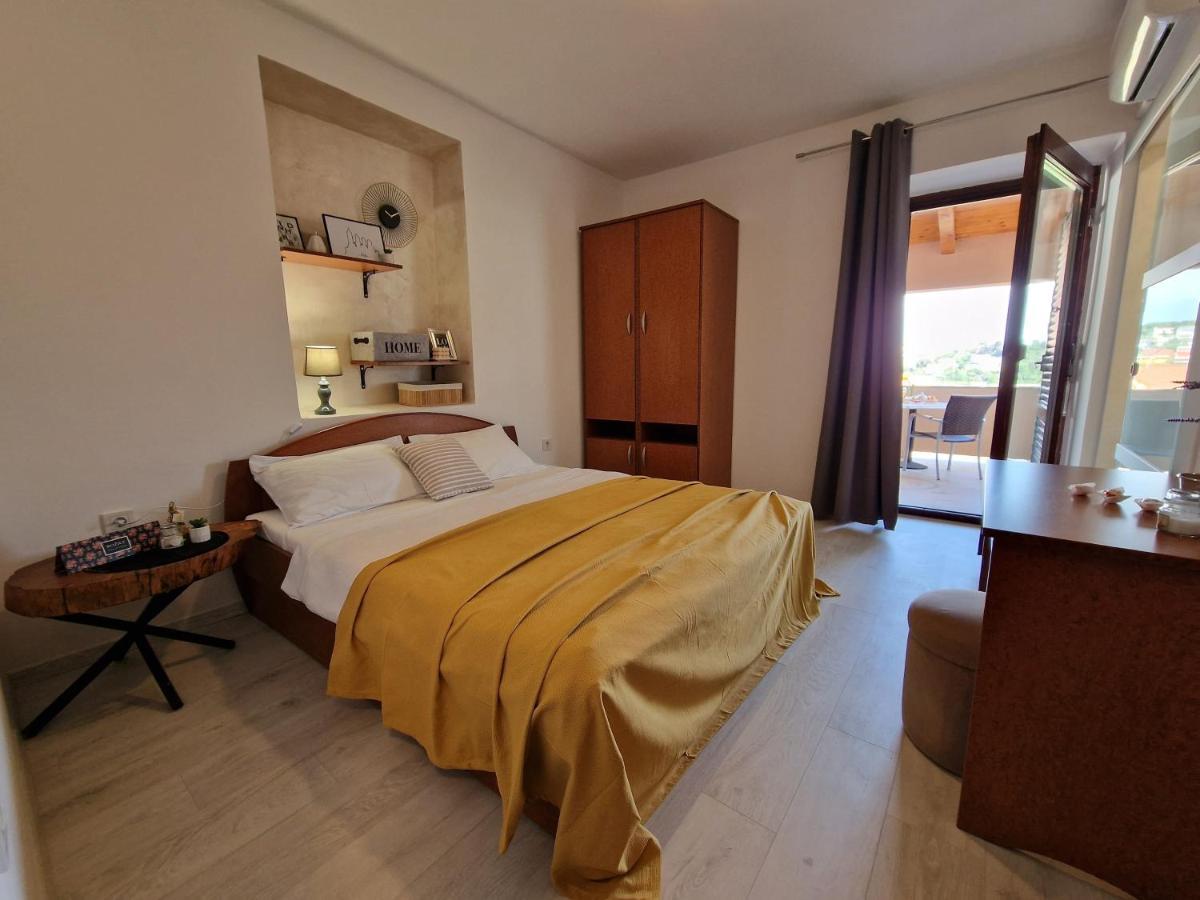Apartments By The Sea Kampor, Rab - 5037 Экстерьер фото
