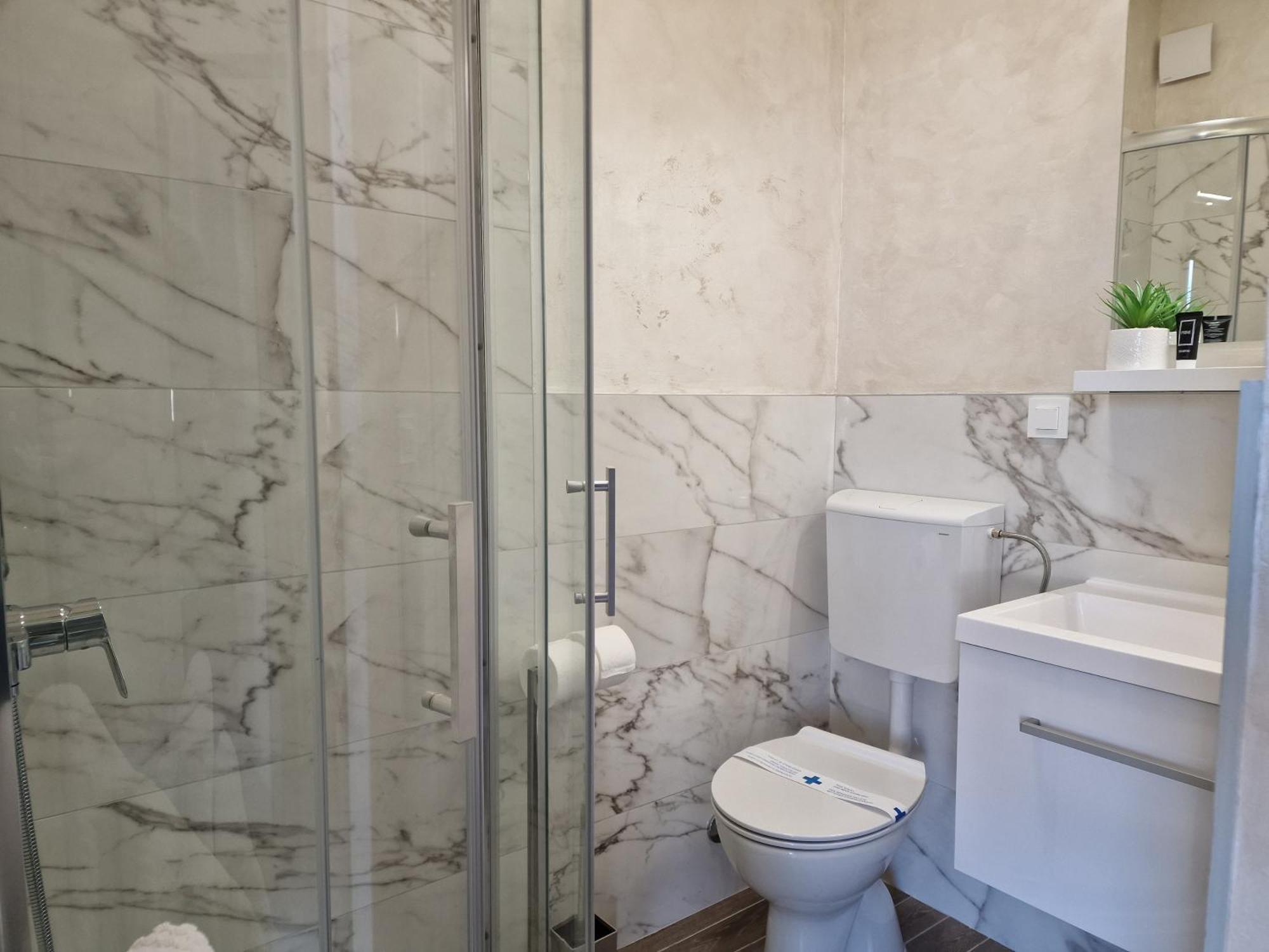 Apartments By The Sea Kampor, Rab - 5037 Номер фото