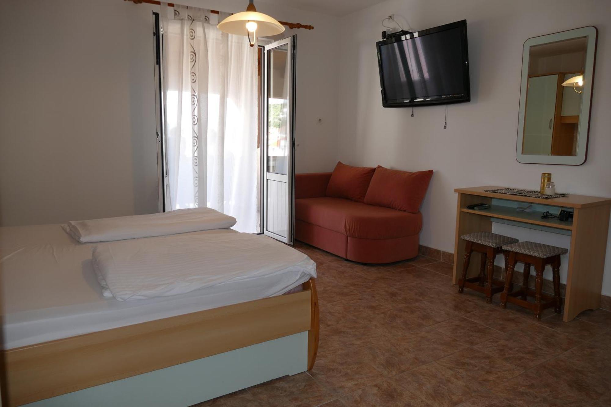 Apartments By The Sea Kampor, Rab - 5037 Номер фото